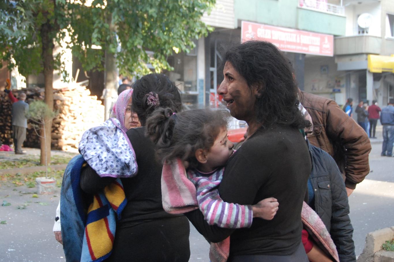 Diyarbakır'daki bombalı saldırıda 378 kişi yaralandı